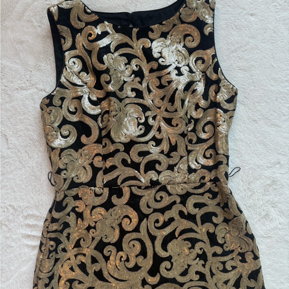 Vince Camuto Black and Gold Swirl maxi Dress